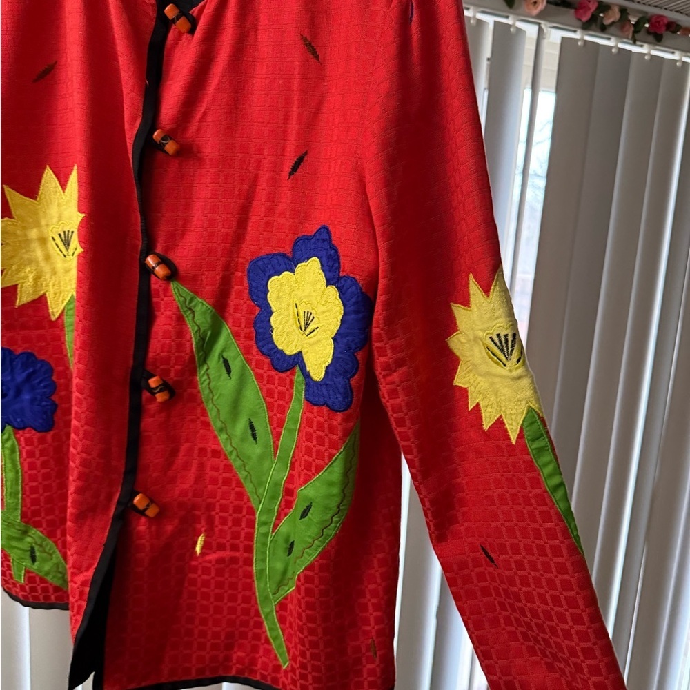 Whimsical VTG Floral Jacket Red Embroidered Art to Wear Size M Made in India - Picture 6 of 7